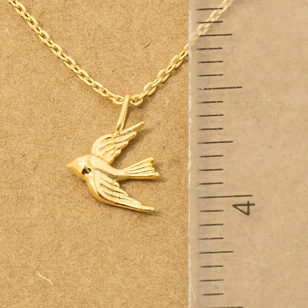 Gold Flying Bird Pendant Necklace1