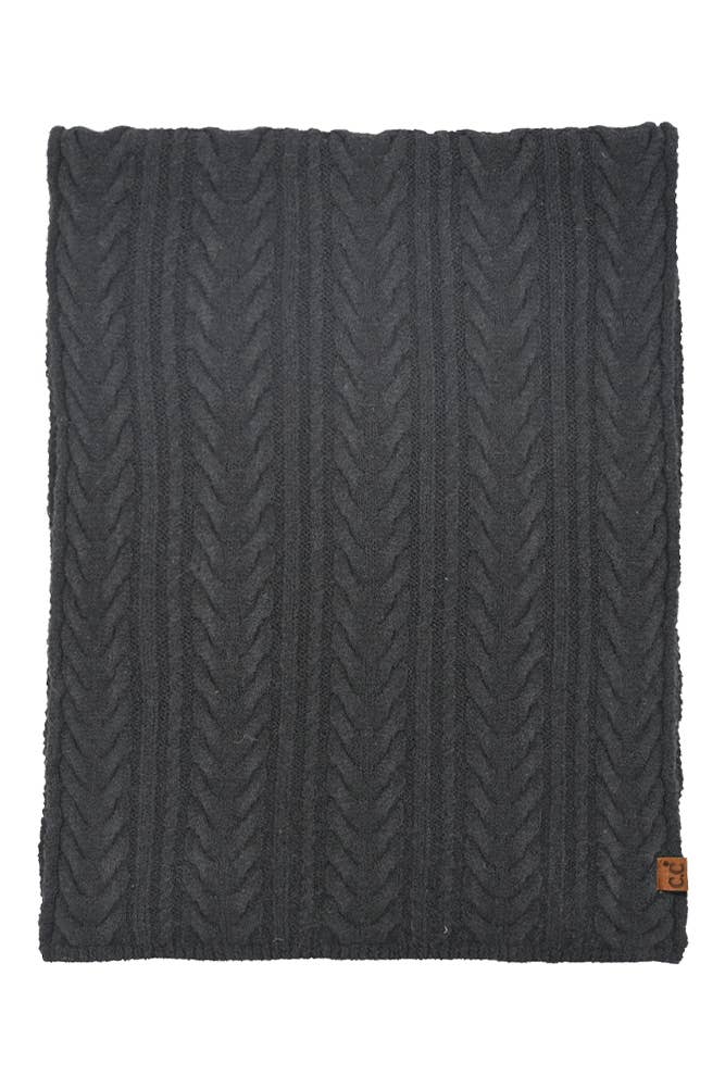 C.C Cable Winter Scarf black 1