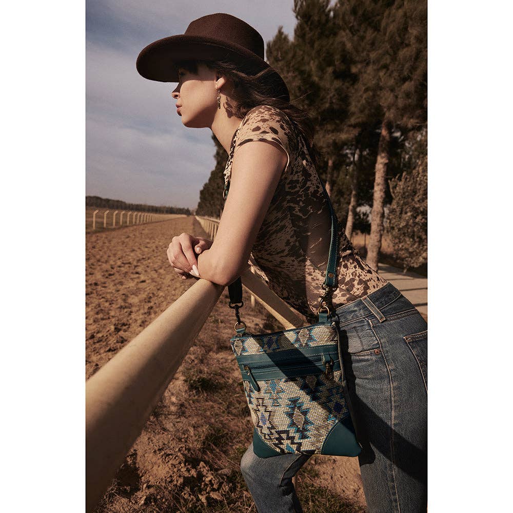 Myra Zephyr Mesa small crossbody bag - Additional Detail View