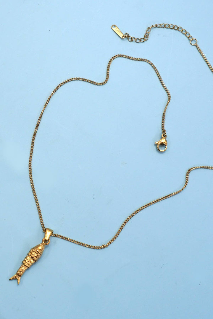 18K Gold Fish Necklace – Tarnish-Free Stainless Steel | JOSSLYN 3