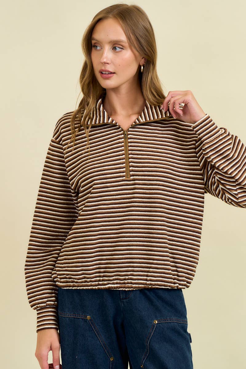 Bubble Hem Hald Zip Turtle Neck1