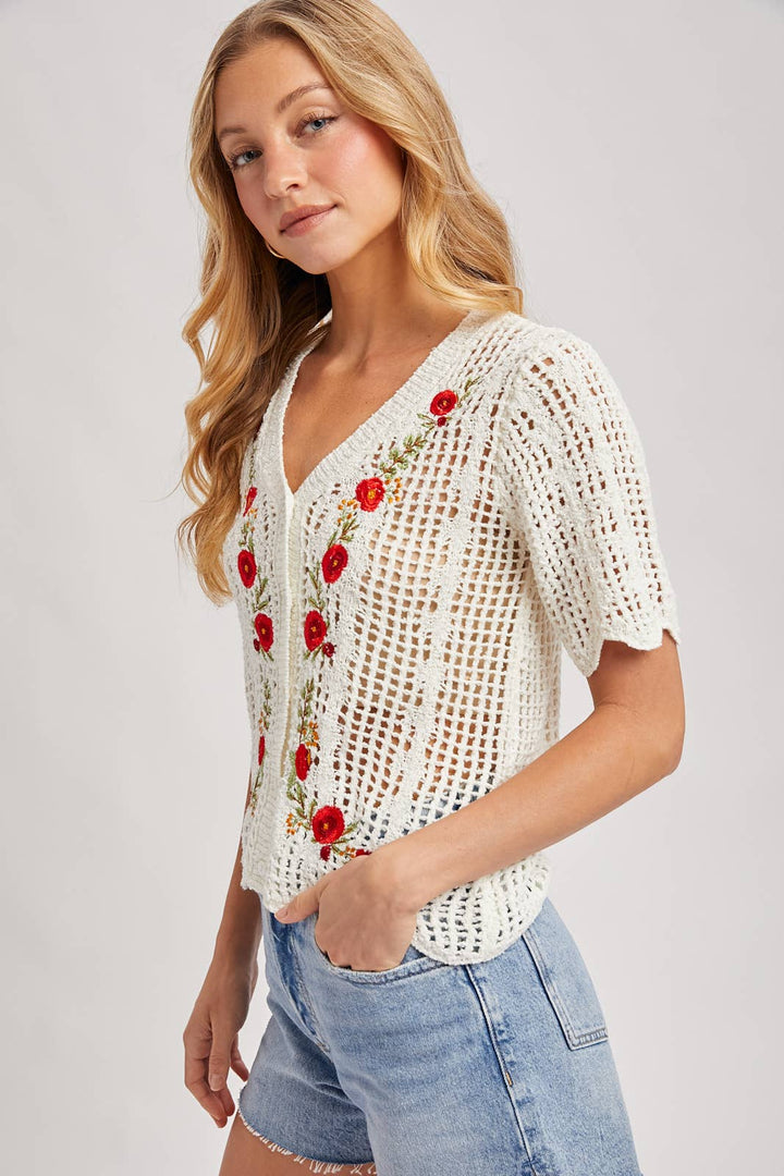 Bluivy - Floral Embroidered Top