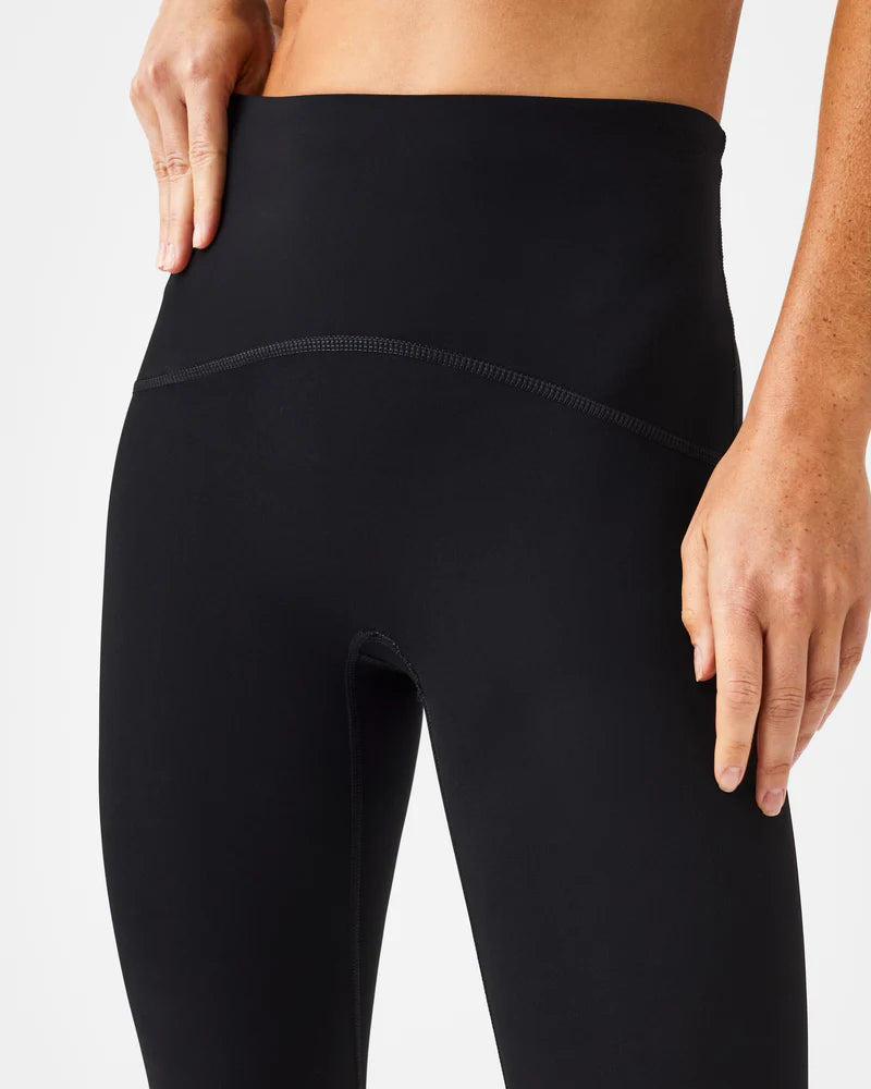 SPANX Shape Booty Boost 7/8 Leggings very black 2