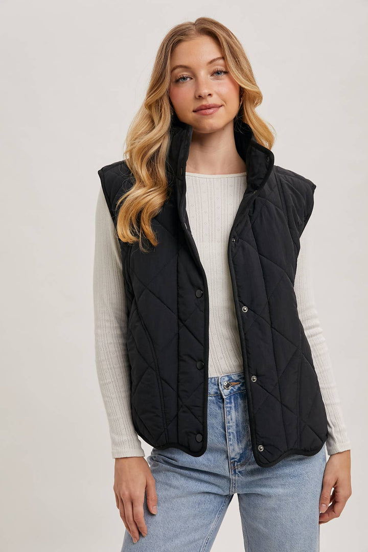 Bluivy Button-Down Quilted Puffer Vest with Pockets in Black 3