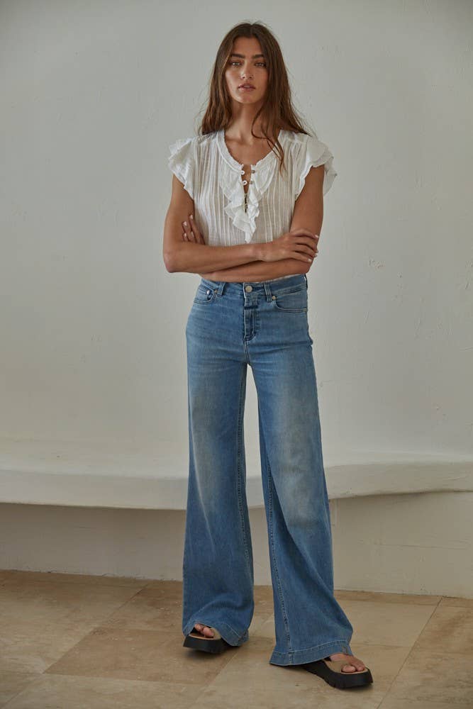 By Together - Woven Button V-Neck Short Sleeve Top White 2