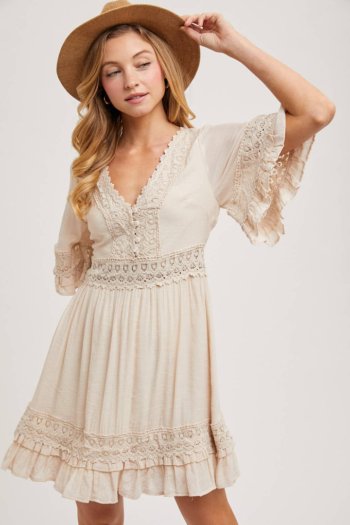 Bluivy V-Neck Lace Dress in Shell