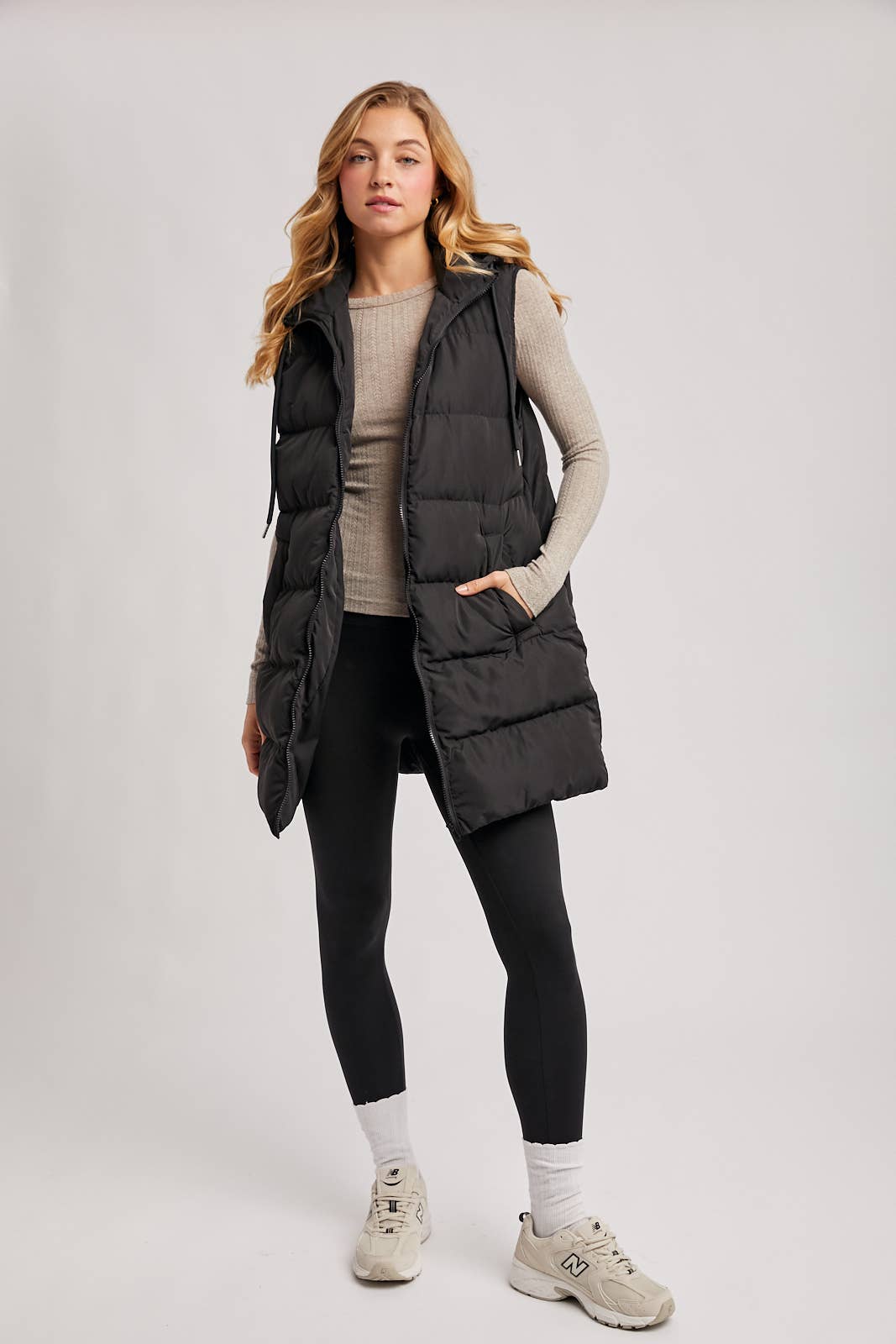 Bluivy - Hooded Longline Puffer Vest black7