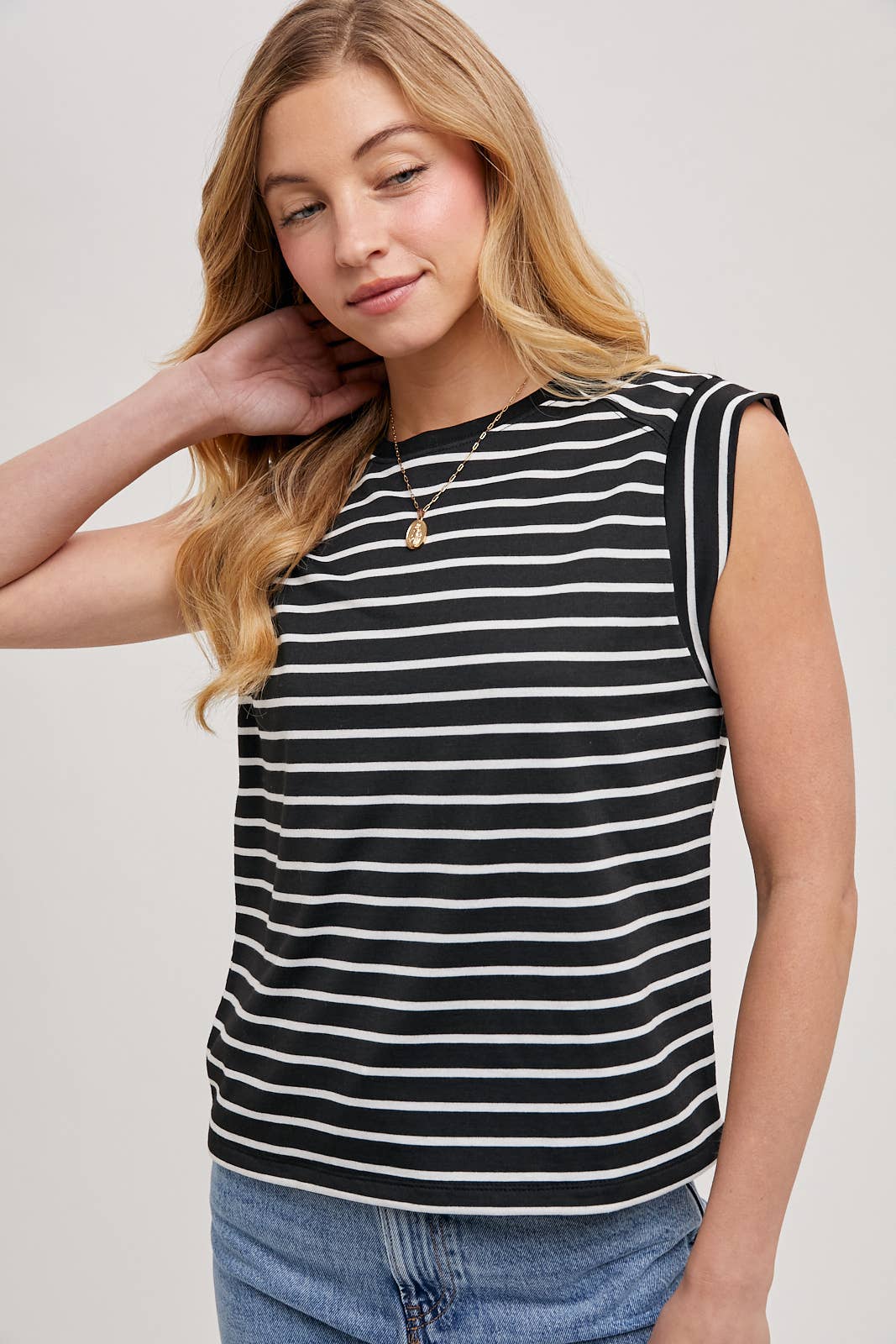 Bluivy Striped Muscle Tee - Black