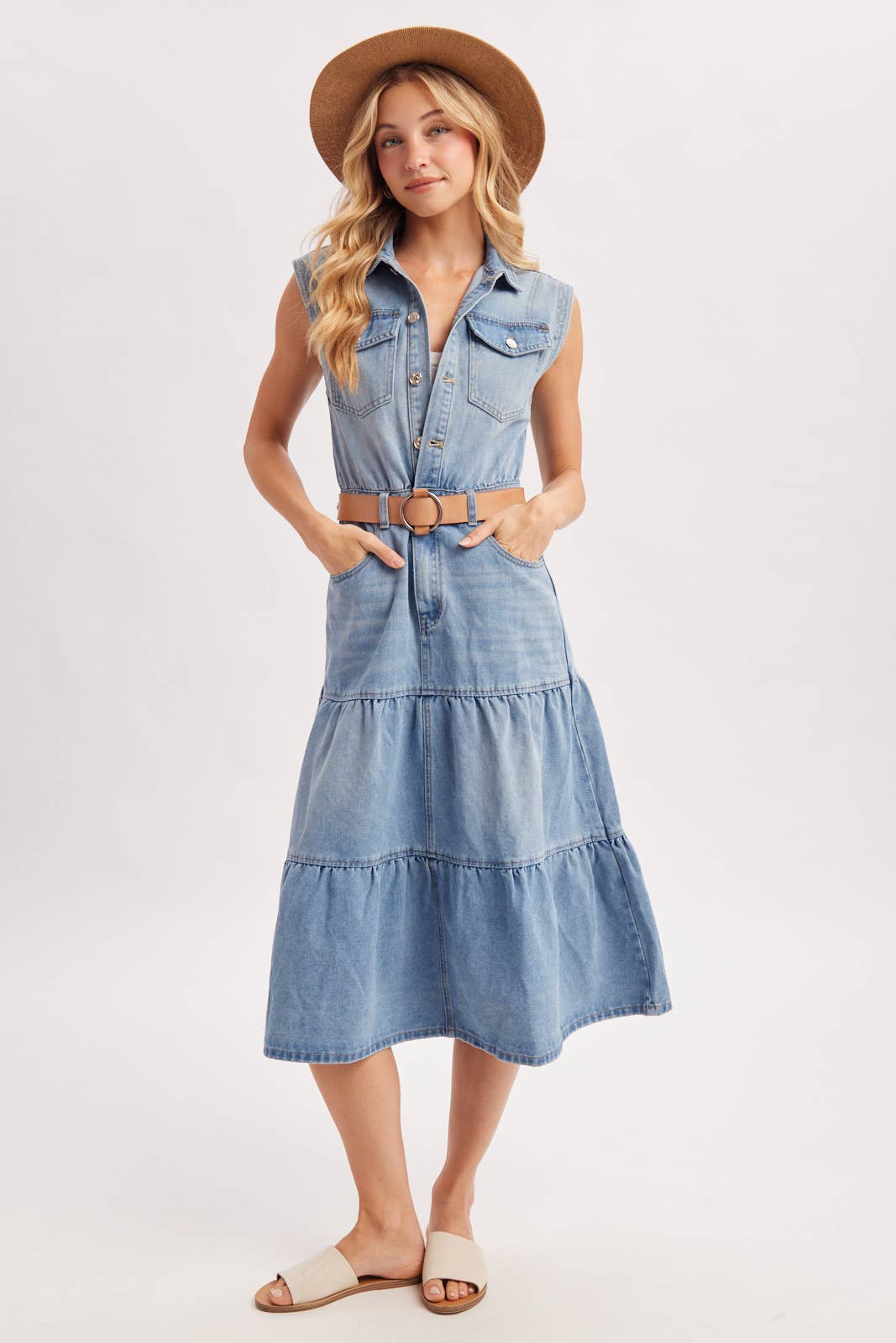 Bluivy Denim Sleeveless Shirt Tiered Midi Dress in light wash4