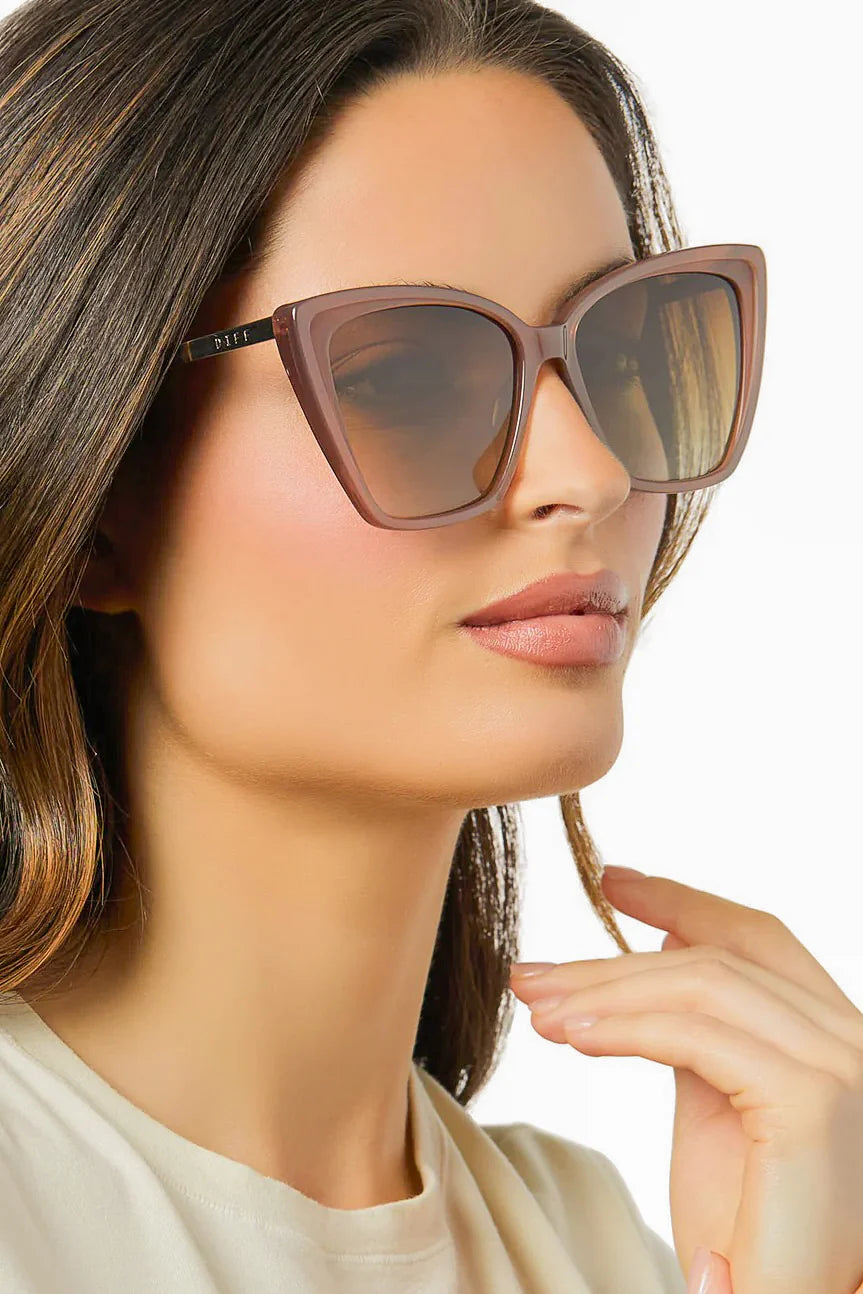 DIFF Becky II Macchiato Brown Gradient Polarized Sunglasses 1