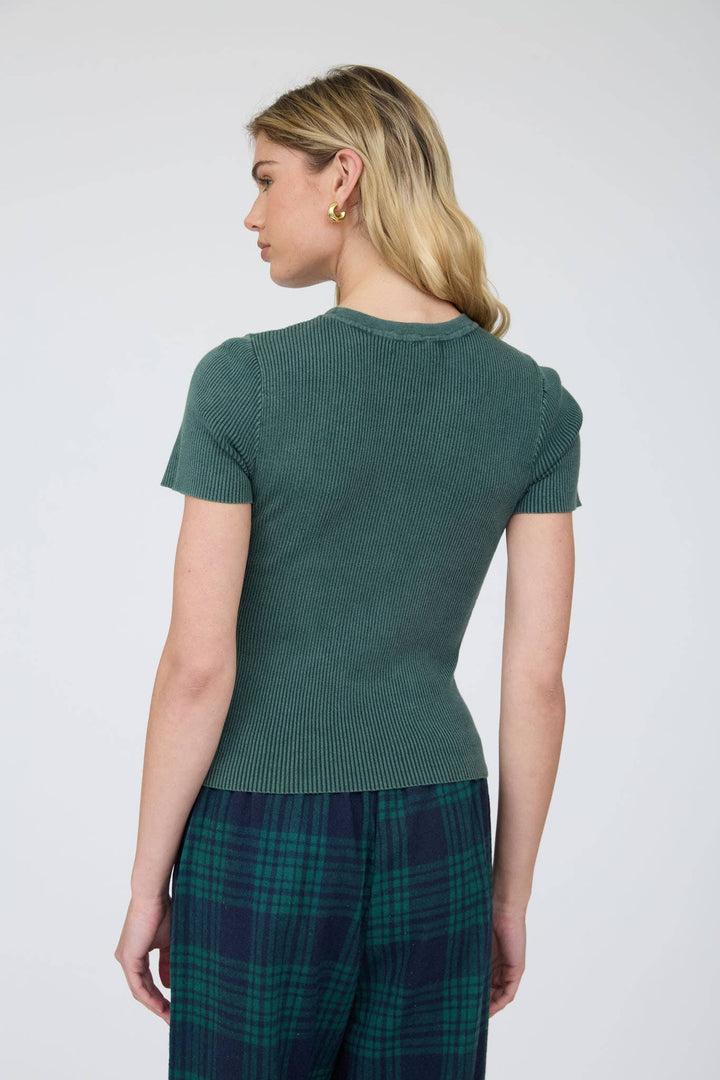 Blu Pepper Washed Ribbed Short Sleeve Cropped Knit Tee in Hunter Green 1