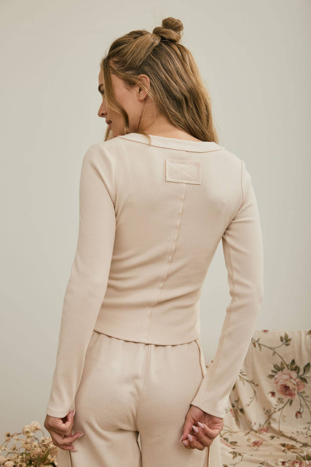 Blu Pepper - Fitted Long Sleeve Ribbed Henley Knit Top in Light Khaki back