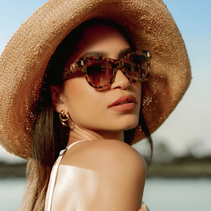 DIFF Hawaii Coconut Palm Tort Brown Gradient 1