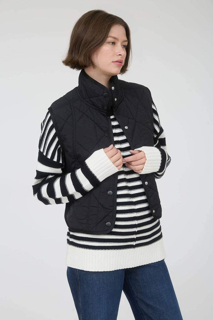 Quilted Puffer Vest black