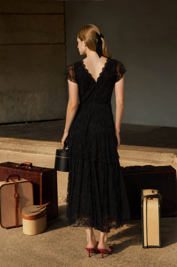 Blu Pepper - Black Tiered Lace V-Neck Midi Dress 3