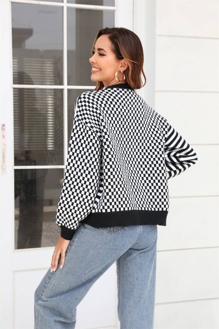Striped and Checkered Knit Button Cardigan blk4