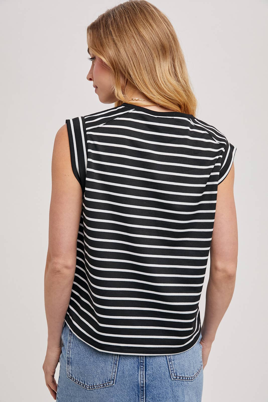 Bluivy Striped Muscle Tee - Black