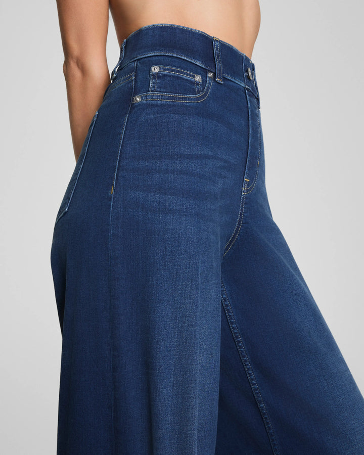 Spanxshape Everywear Wide Leg Jeans in Poseidon side