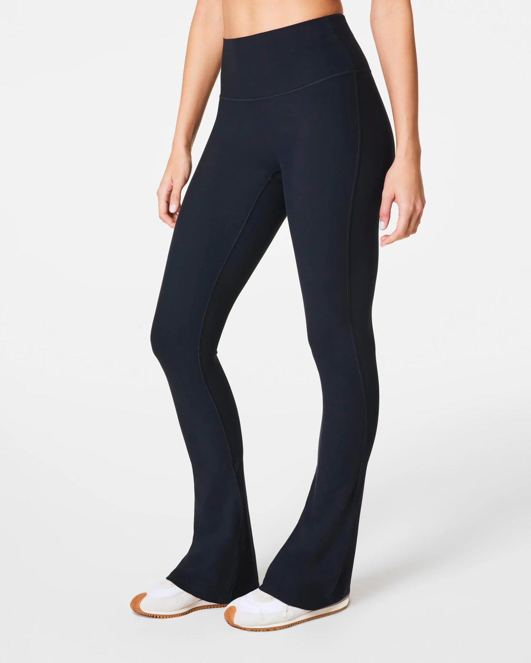 SPANXsmooth™ OnForm Micro Flare Pants in Very Black